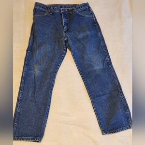 Mens Wrangler Cowboy cut jeans. 13MZW  34x30